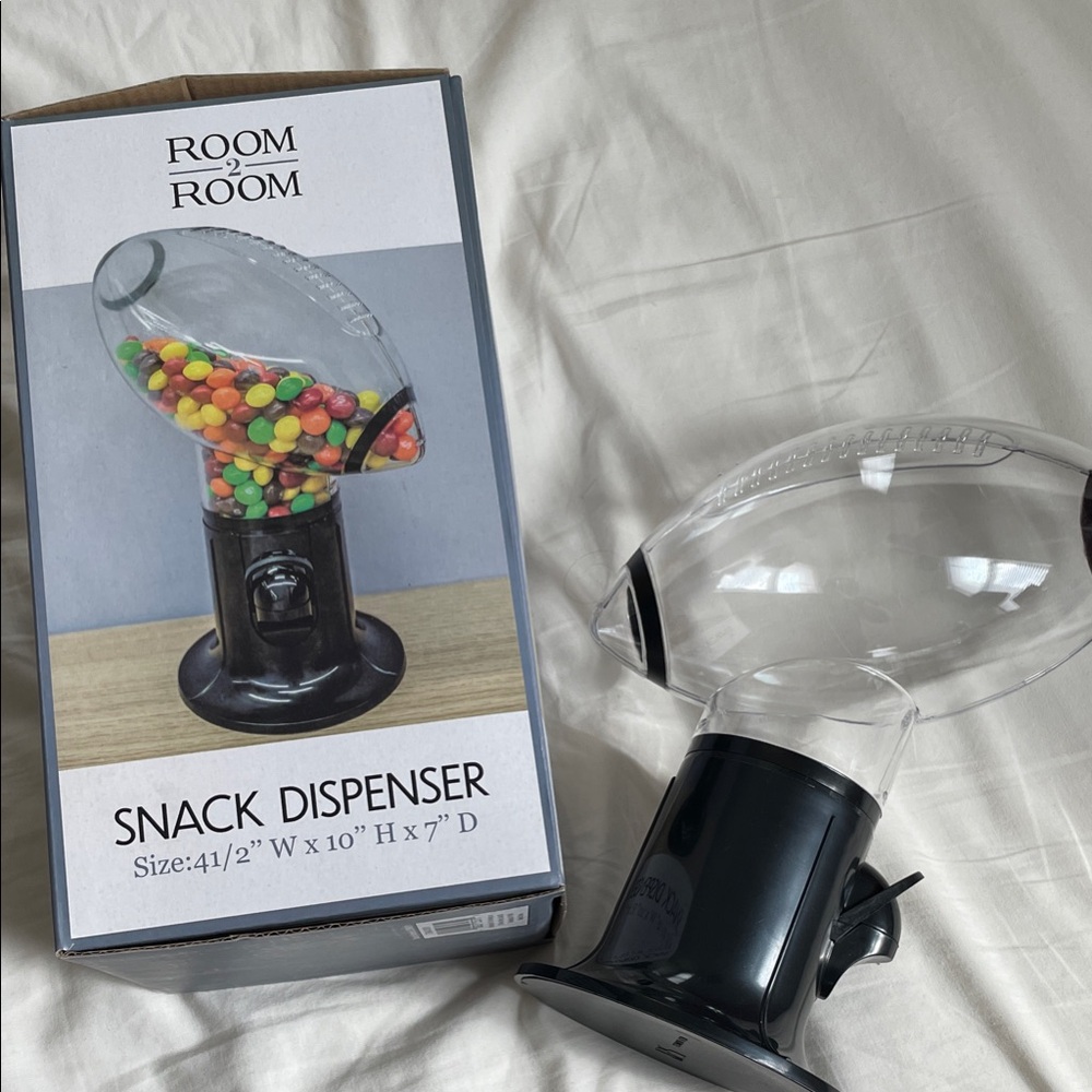 Room Essentials Black and Clear Snack Dispenser